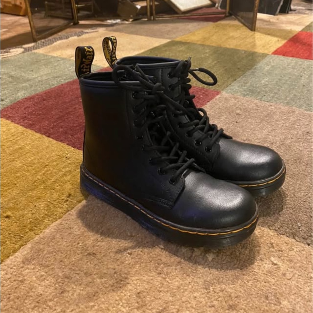 Dr. Martens Kids Black Lace-Up Boots
